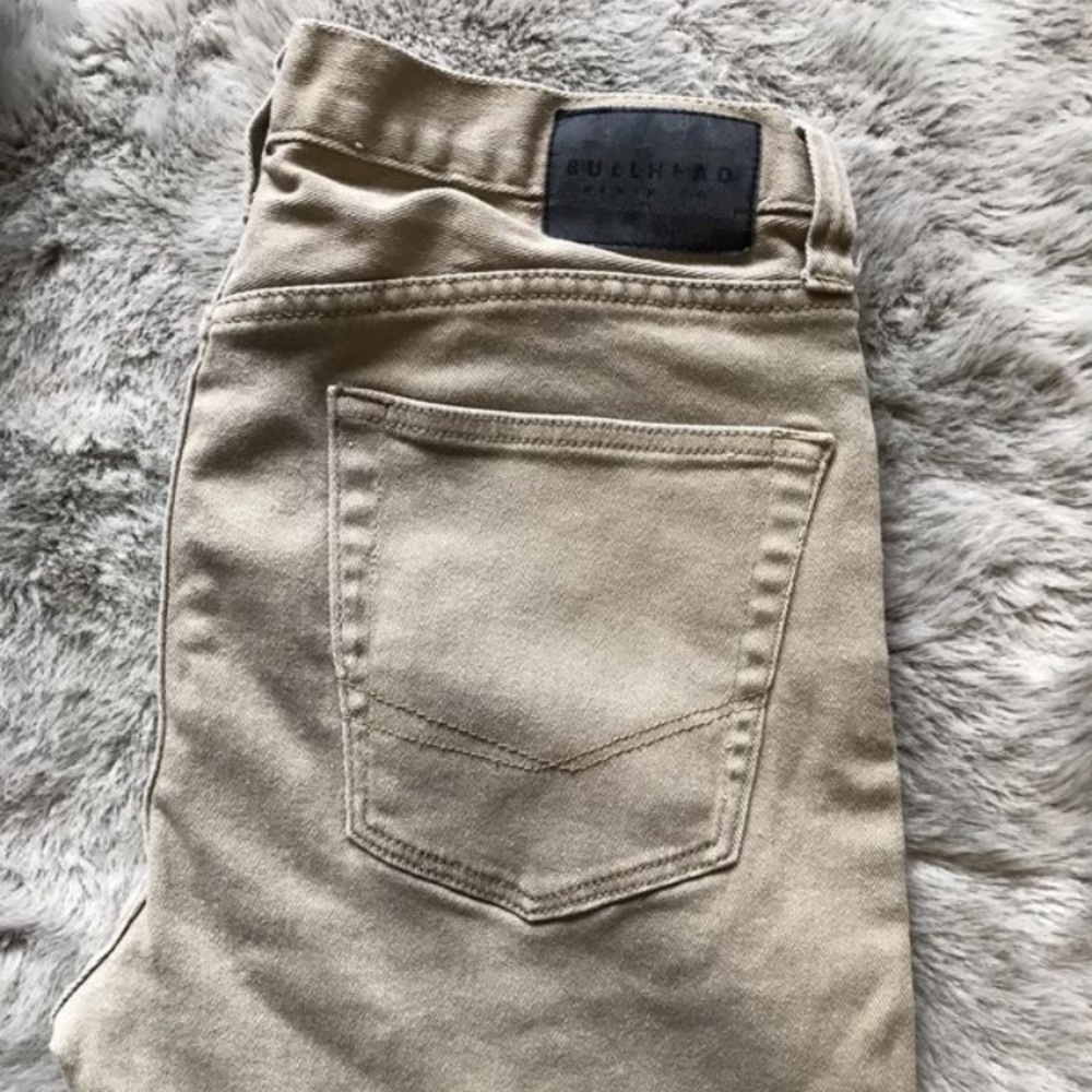 SOLD 🌺 Lot of 2 Men’s Bullhead slim jeans 34X34